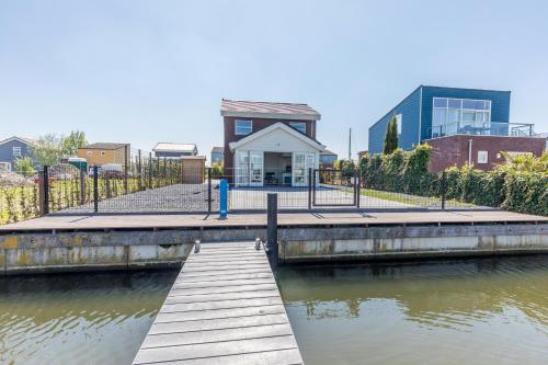 Nautic Rentals - Marinapark Oude-Tonge - image 8