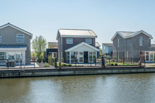 Nautic Rentals - Marinapark Oude-Tonge - image 14