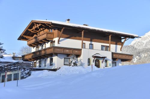 Haus Almrose - Apartment - Leutasch