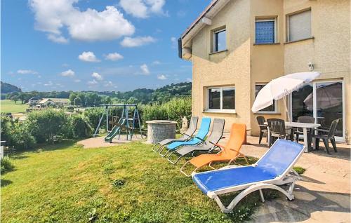 Maisons de vacances Stunning Home In Ouhans With Wifi And 3 Bedrooms