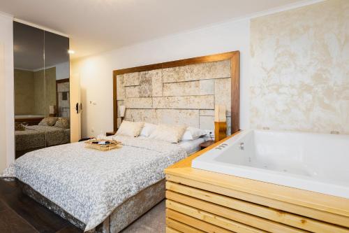 1 queen bed