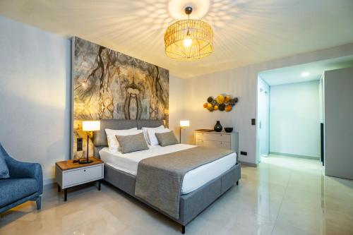Babana Hotel - Tap to explore photos