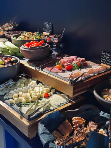 The Newel Acropolis - image 2