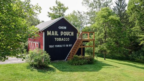 . Small town vibes in Garrettsville.