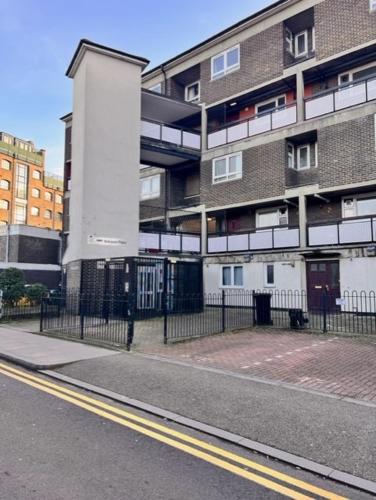 Beautiful Rooms close to Brick Lane 2