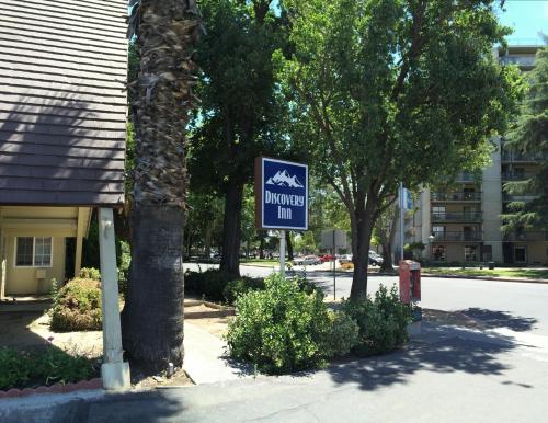 Discovery Inn – Modesto, CA