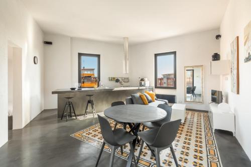 Fantastic Penthouse over the Roman Sky, Roma