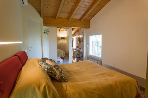 Villa Silvana - Apt Giulia & Michela with terrace & parking