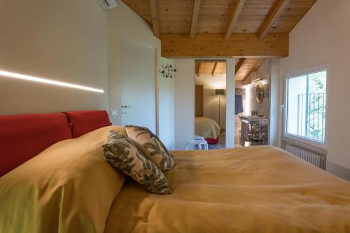 Villa Silvana - Apt Giulia & Michela with terrace & parking