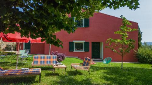 Villa Silvana - Apt Giulia & Michela with terrace & parking