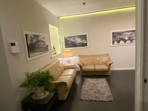 Balestra Palace Apartment, Рим (фото 7)