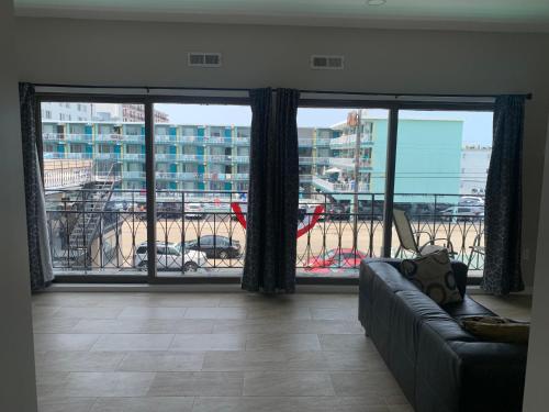 Paradise Inn - image 12