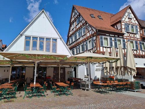 Stadthotel Waldhorn - Hotel - Kirchheim unter Teck