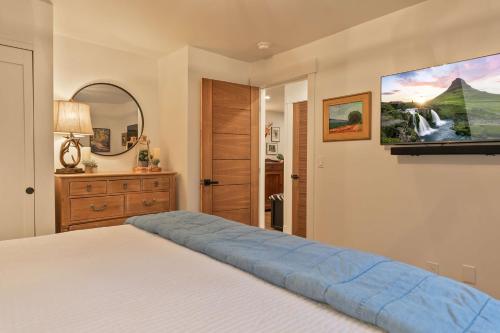 Timbernest Summit Escape: Beautiful Updates, Great Location – Breckenridge, CO