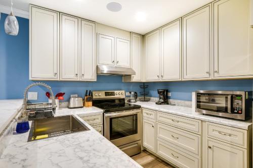 Greer Vacation Rental about 11 Mi to Greenville! in Greer, USA