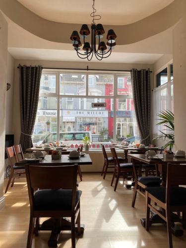 餐廳, McGraths Hotel & Public Bar in 布萊克浦