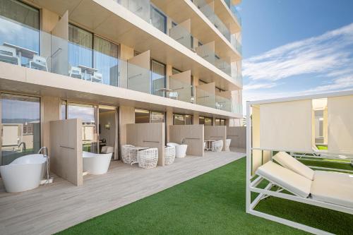 Camera twin, terrazza