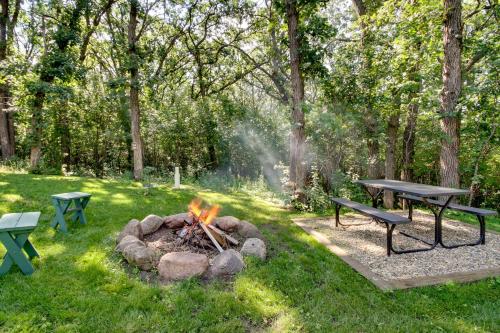 Sauk Centre Retreat with Fireplace about 1 Mi to Lake in Sauk Centre, USA