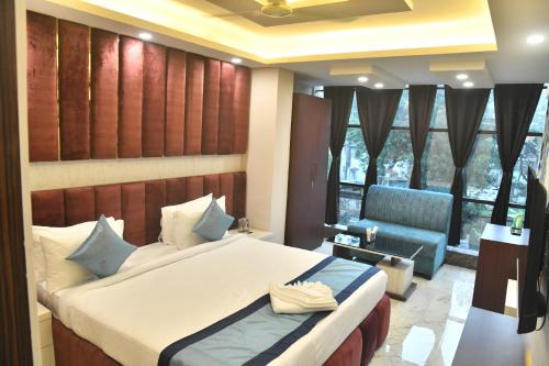 1 queen bed
