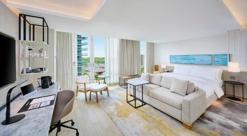 The Pearle Hotel & Spa, Autograph Collection in Burlington