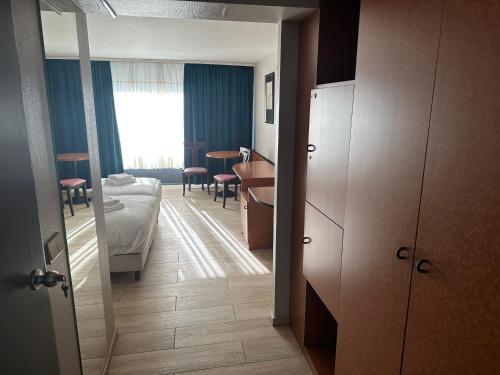 Hotel EUROPACITY - image 5