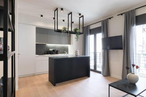 Academy Elegant Apartment #202, Афины