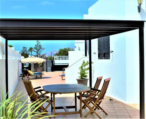 Grand Villa Famara Puerto del Carmen