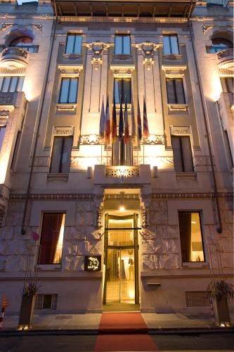 Entrance, Art Hotel Boston in Turin