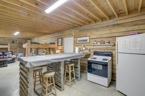 Pet-Friendly Huntsville Home ATV Authorized Route in Huntsville, USA