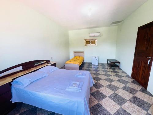 3 double beds