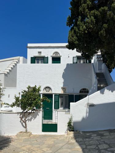 Aeris Tinos Suites