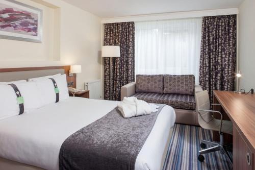 Holiday Inn Stoke on Trent M6 Jct15, an IHG Hotel