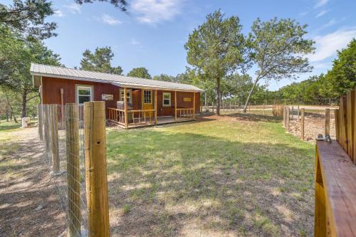 Lazy Bear Cabins 1 at Tuskahoma Near Sardis Lake!