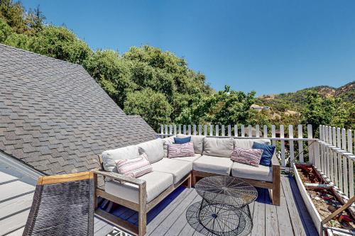Dragon Cottage in Healdsburg, USA