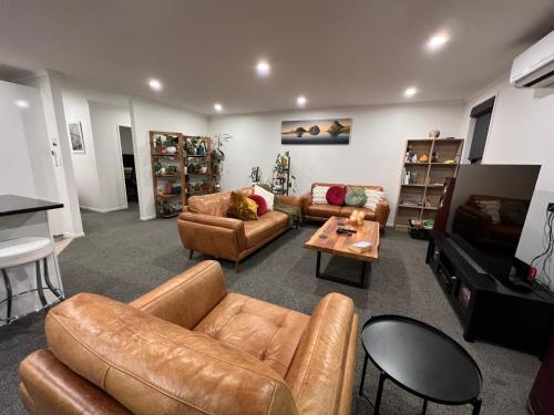 Facilities, Convenient and comfortable Waitara in Waitara