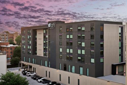 Aloft by Marriott Kansas City Country Club Plaza