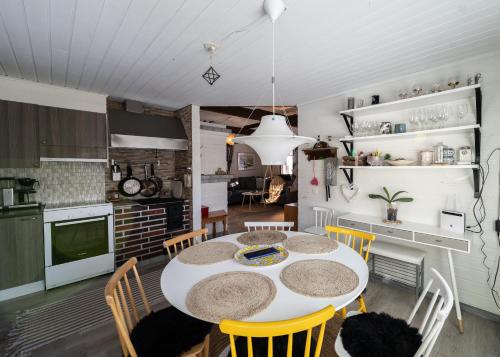 Villa Einola- modern rivercottage in Pori