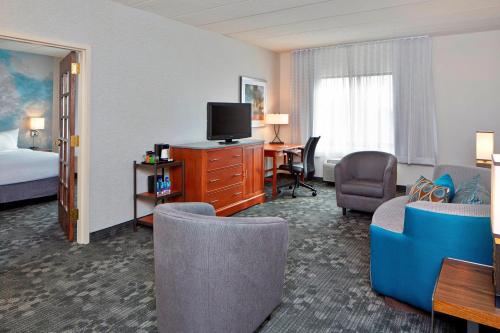 Courtyard by Marriott Bloomington by Mall of America