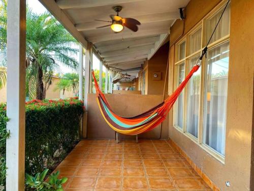 Beach Bliss - 1BR Villa with Pool 2 blocks from ocean - image 3
