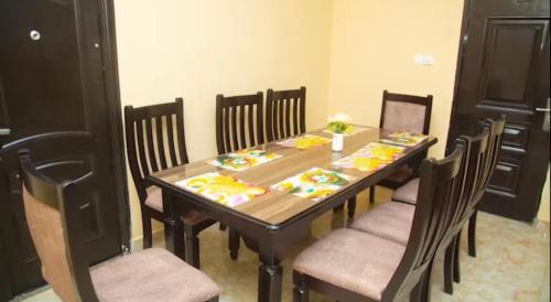 Extended stay suite, Tema. in Tema