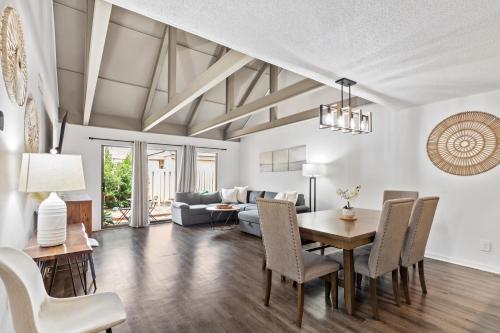 Queens Grant 763 image