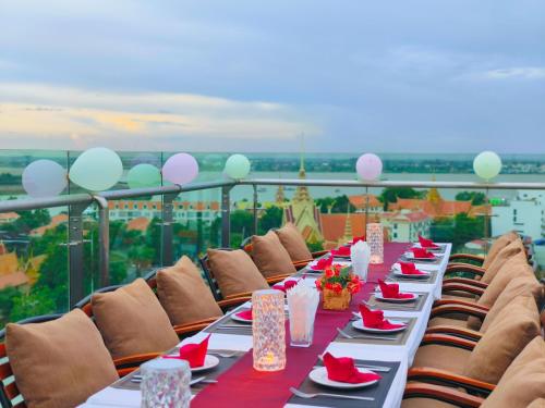 Facilities, Le Botum Hotel in Sangkat Chakto Mukh