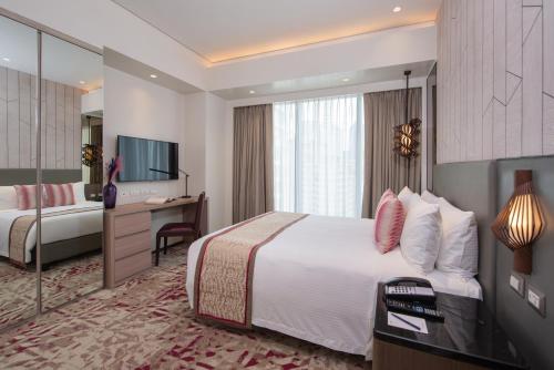 room detail thumbnail 1