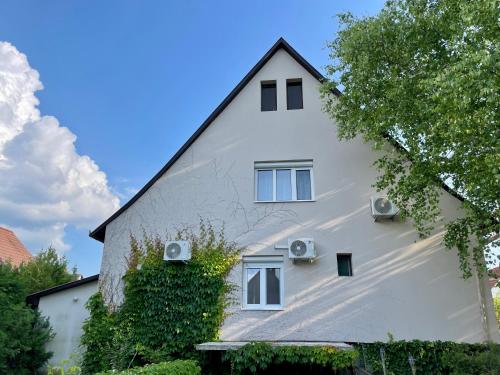 Veranda Apartman - Location saisonnière - Nyíregyháza