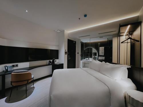 The Concept Hotel HCMC- District 1 Room Type - Suite with City View