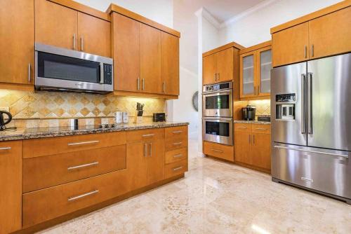 4/3.5 House with pool- Boynton Beach, FL. in Greenacres City (FL)