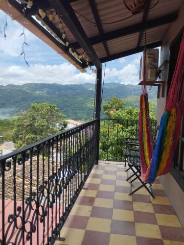 HOTEL EL ALMENDRO in 哥潘魯伊納斯