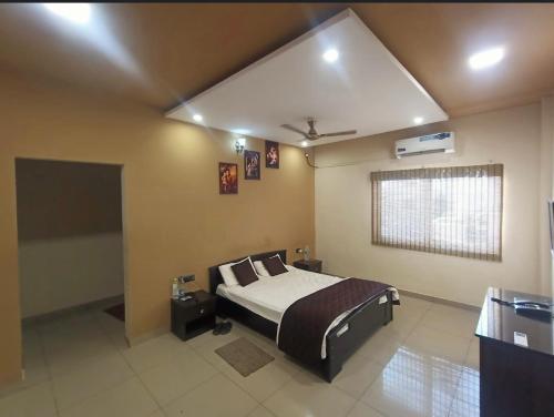 HMT COMFORTS - Yalechagahalli