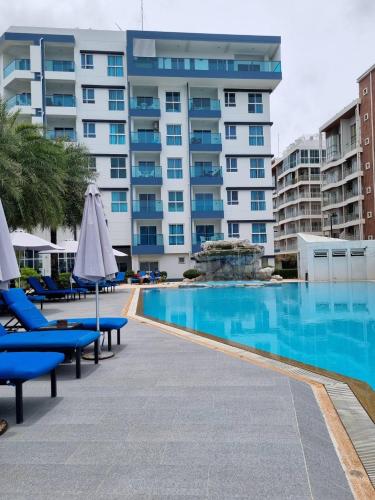 Grand Blue Condominium