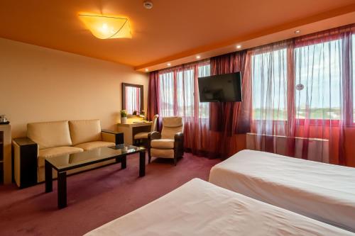 zonă comună salon/TV, Hotel Leipzig in Plovdiv